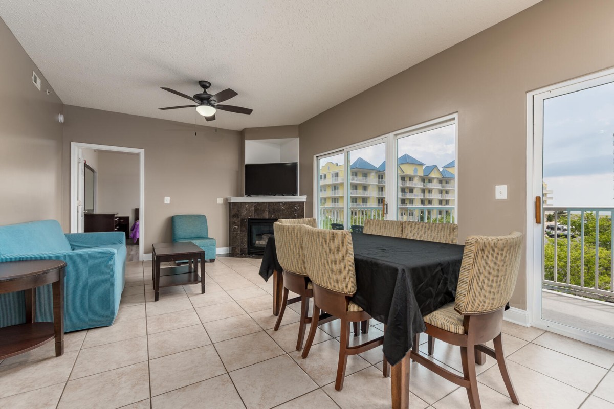 Bluvista Vacation Rentals-Princess Irene 203-image-1