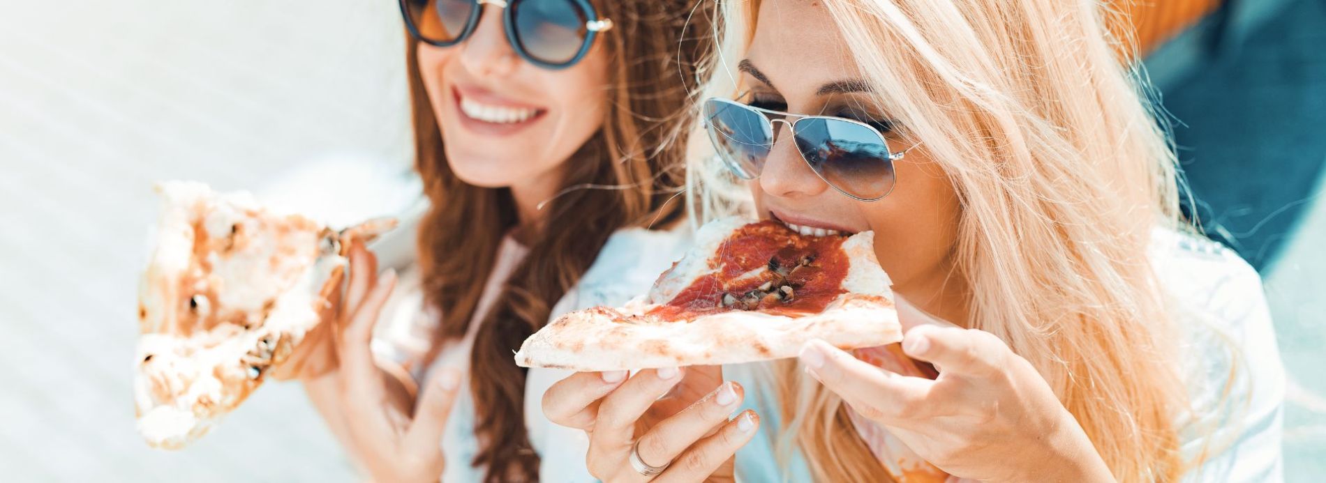 people eating pizza- header